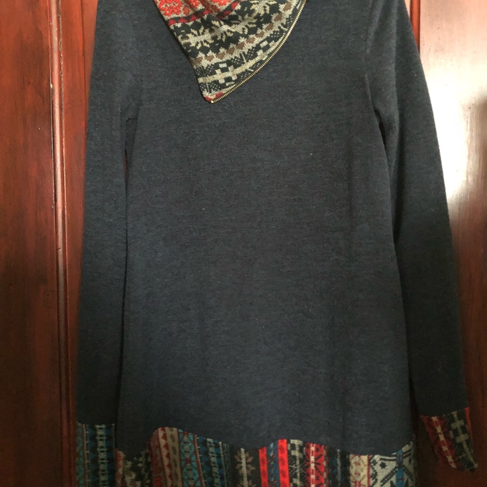 Clothes - Picture 3 of 8